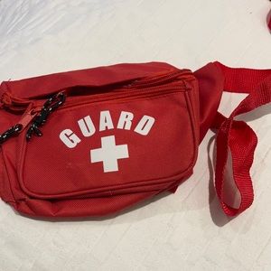 Guard hip pouch